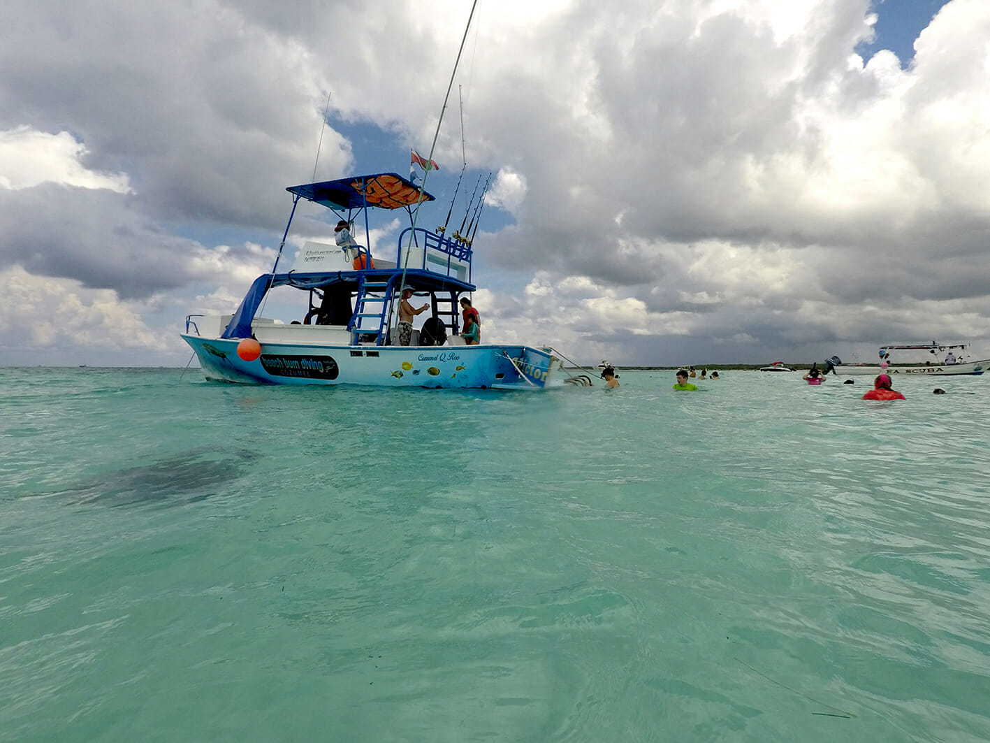 PRIVATE BOAT CHARTER Beach Bum Cozumel